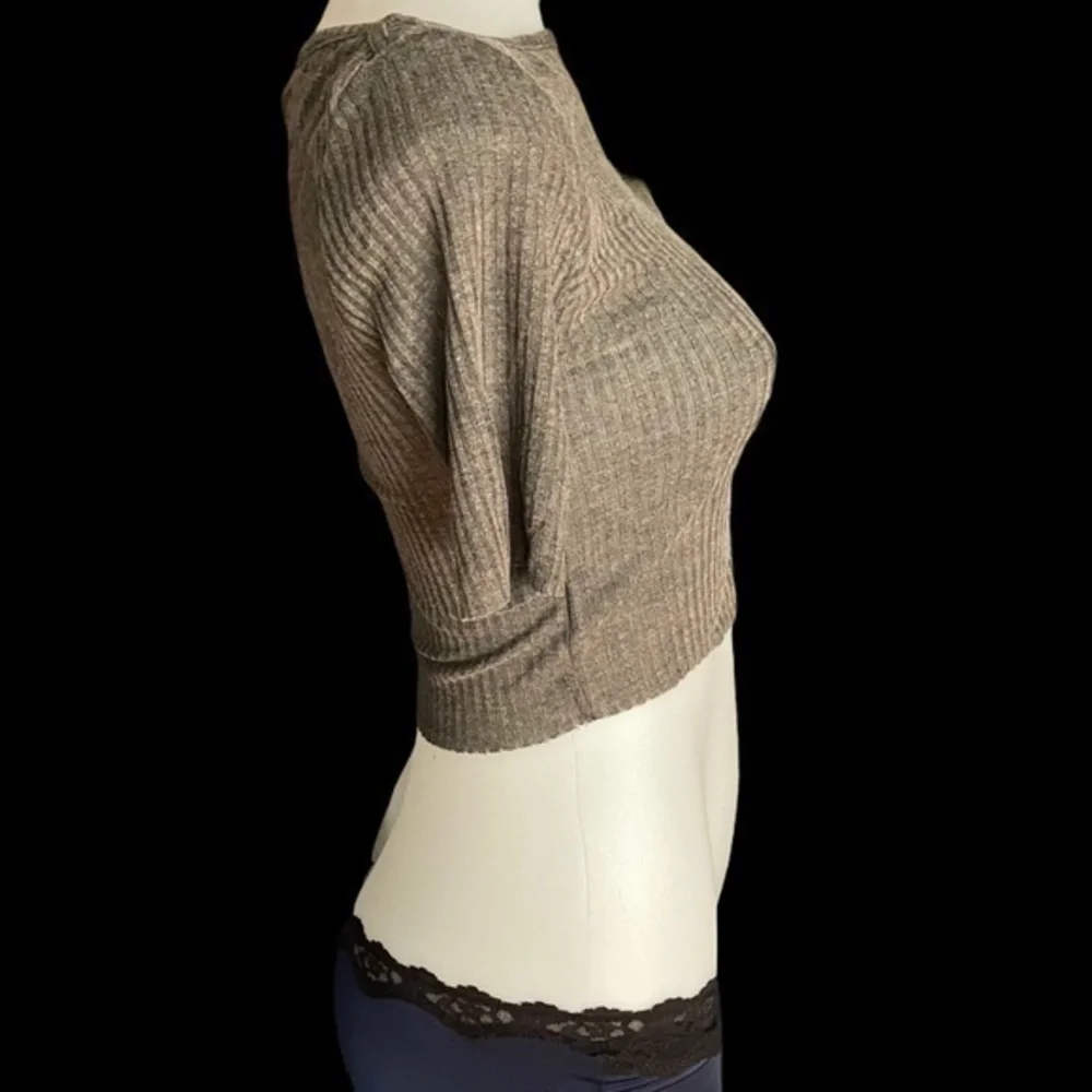 TOPSHOP RIBBED RIB CROP TOP TEE NWT SIZES 2 4 6 8 AVAILABLE BRAND NEW - Picture 6 of 12